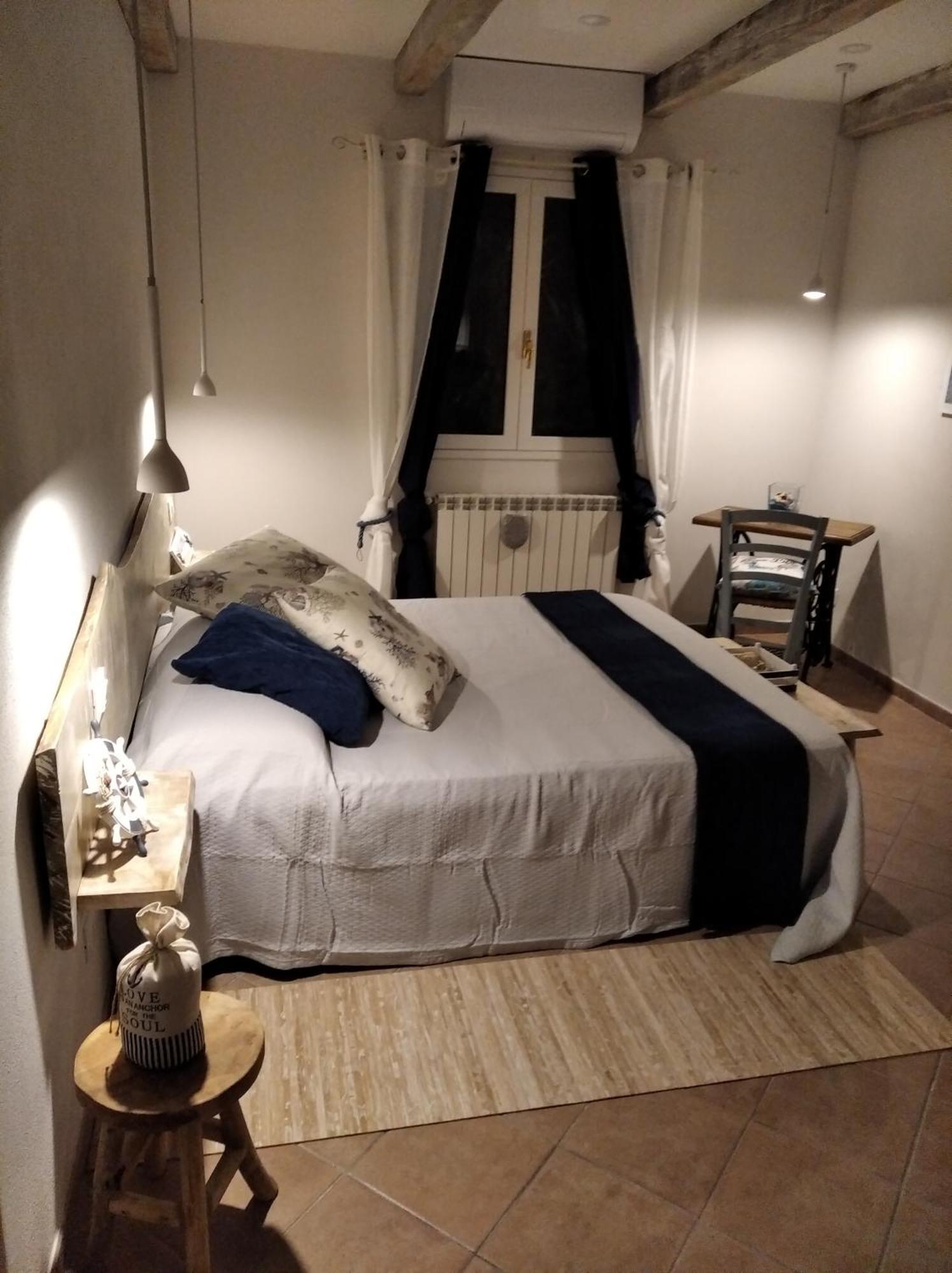 Chez Luis Lägenhet Imperia Rum bild